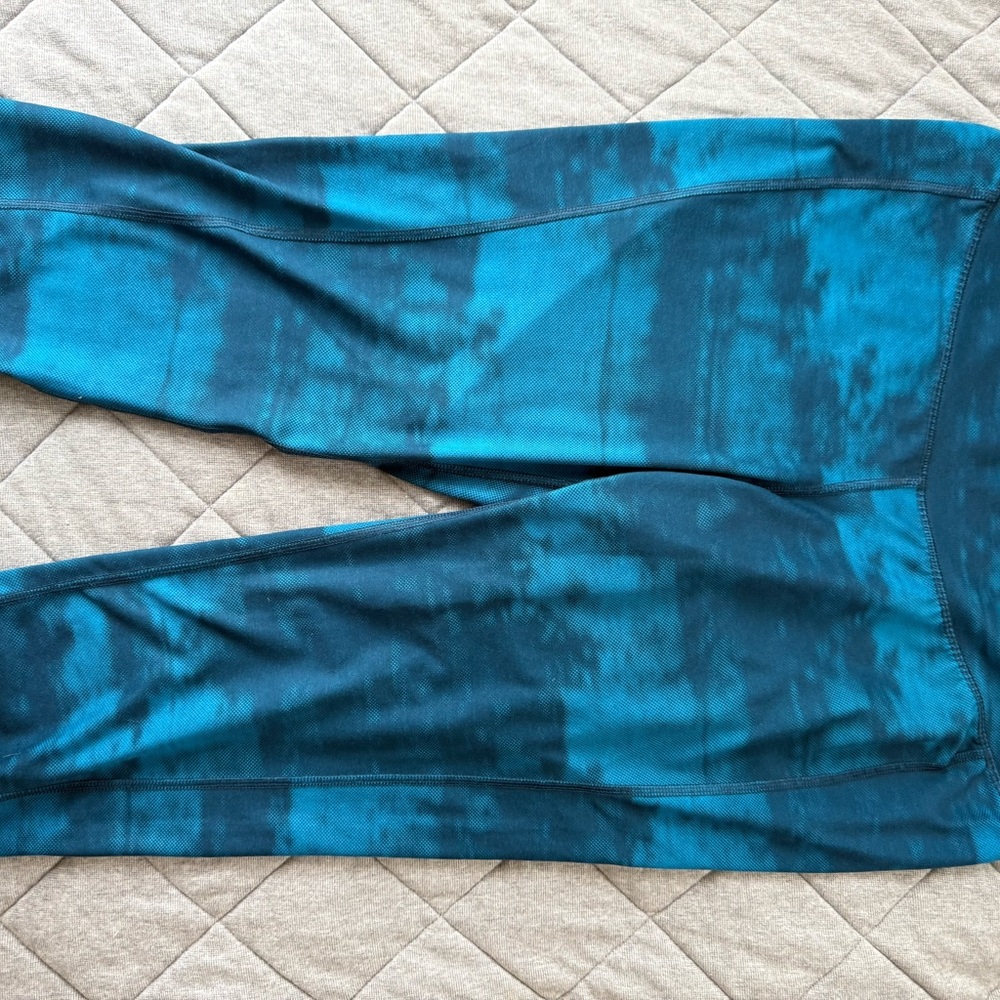 Old navy blue leggings